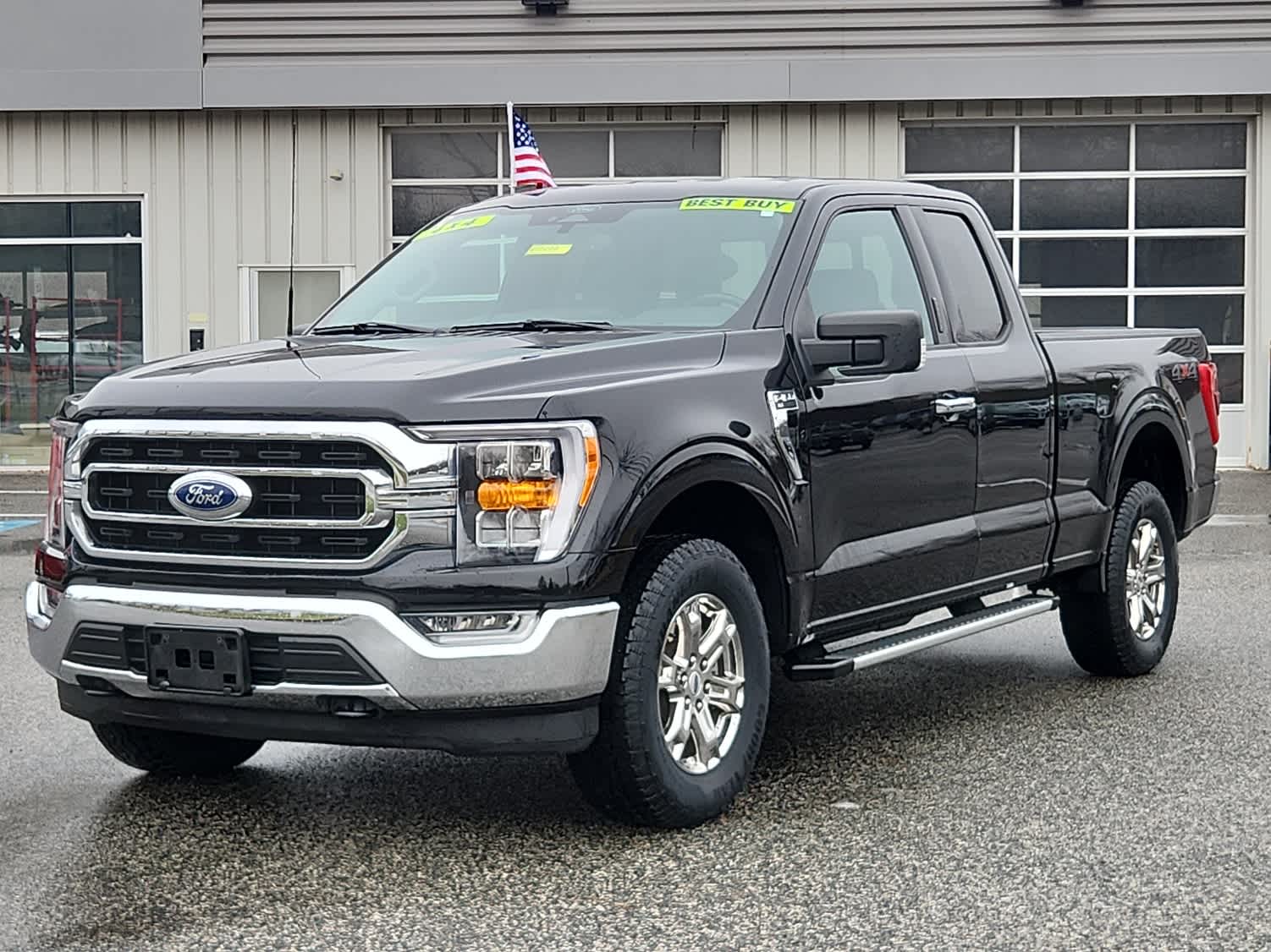 2022 Ford F-150 XLT's photo