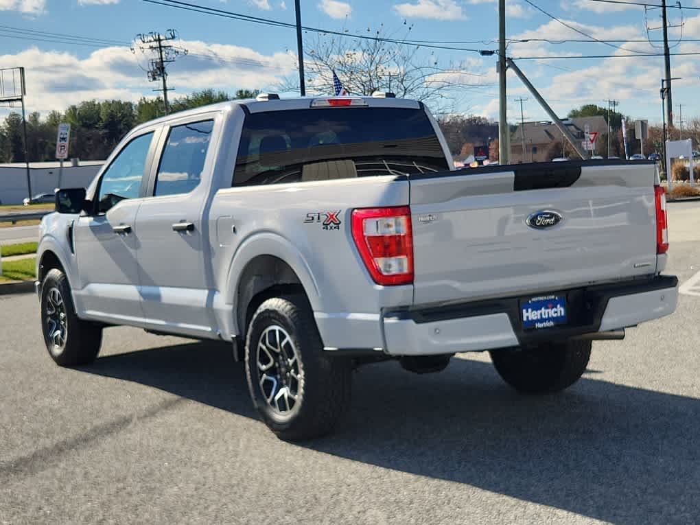 2022 Ford F-150 XL photo 3