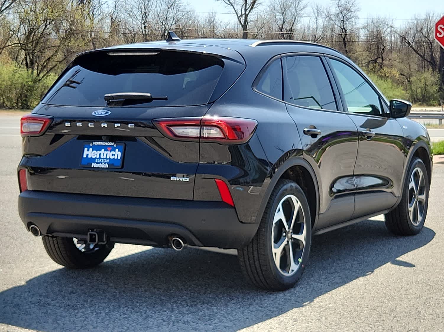 2025 Ford Escape ST-Line Select photo 3