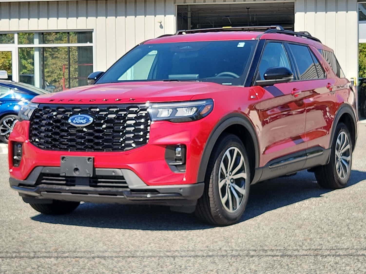 2025 Ford Explorer ST-LINE's photo