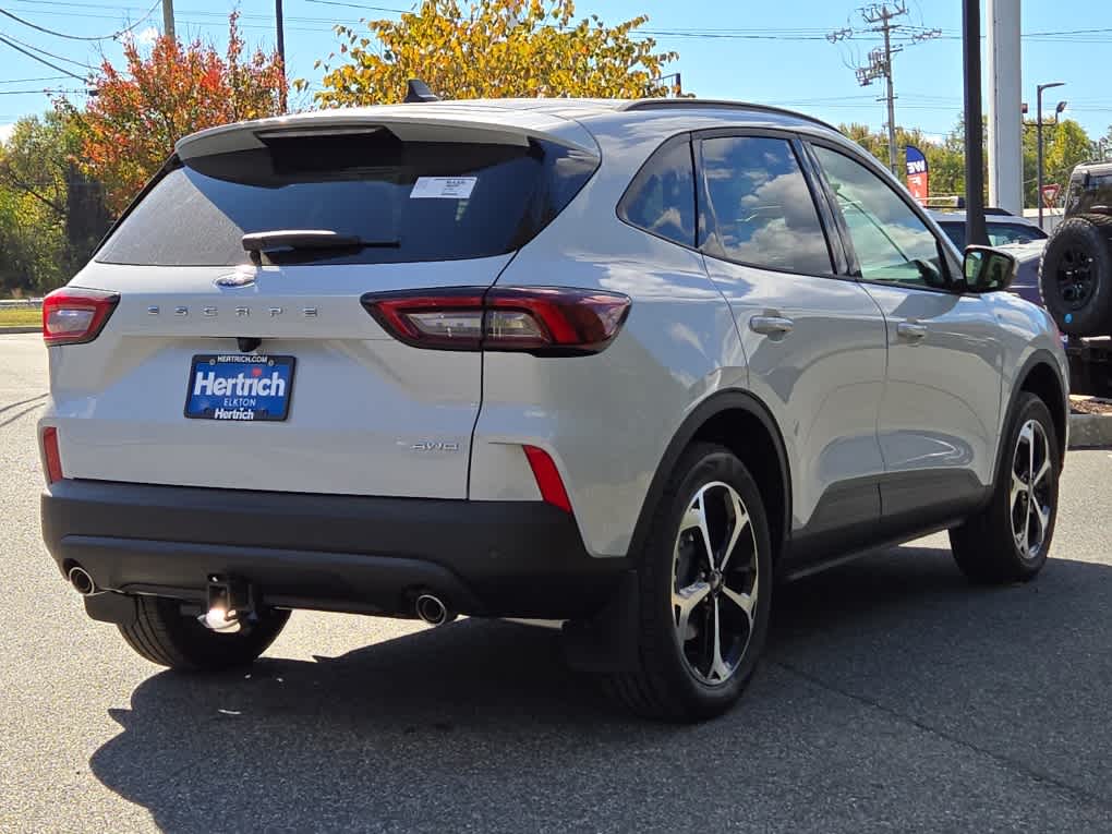 2025 Ford Escape ST-Line Select photo 3