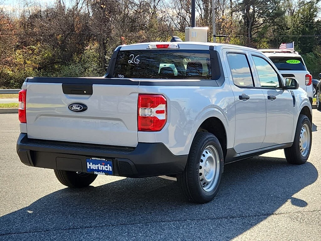New 2025 Ford Maverick XL AWD Supercrew Truck SuperCrew