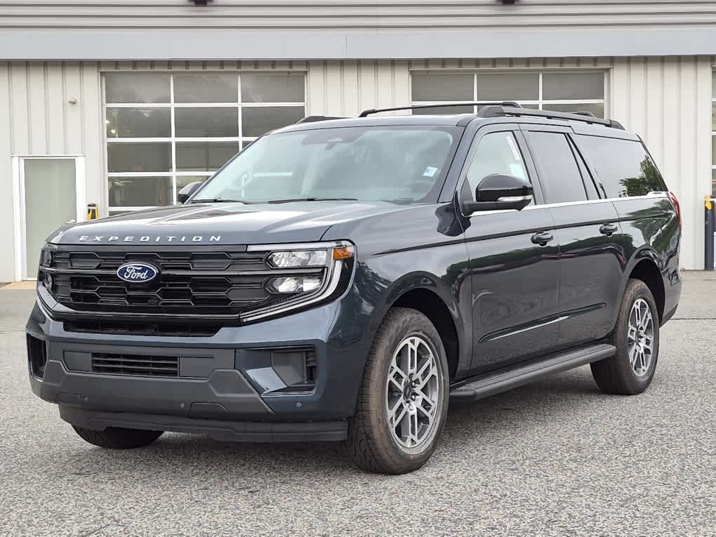 2026 Ford Expedition Active MAX 4x4's photo