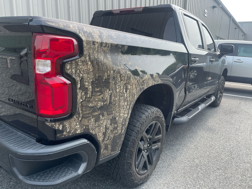Used 2021 Chevrolet Silverado 1500 Custom Trail Boss 4WD Crew Cab 157 Truck Crew Cab