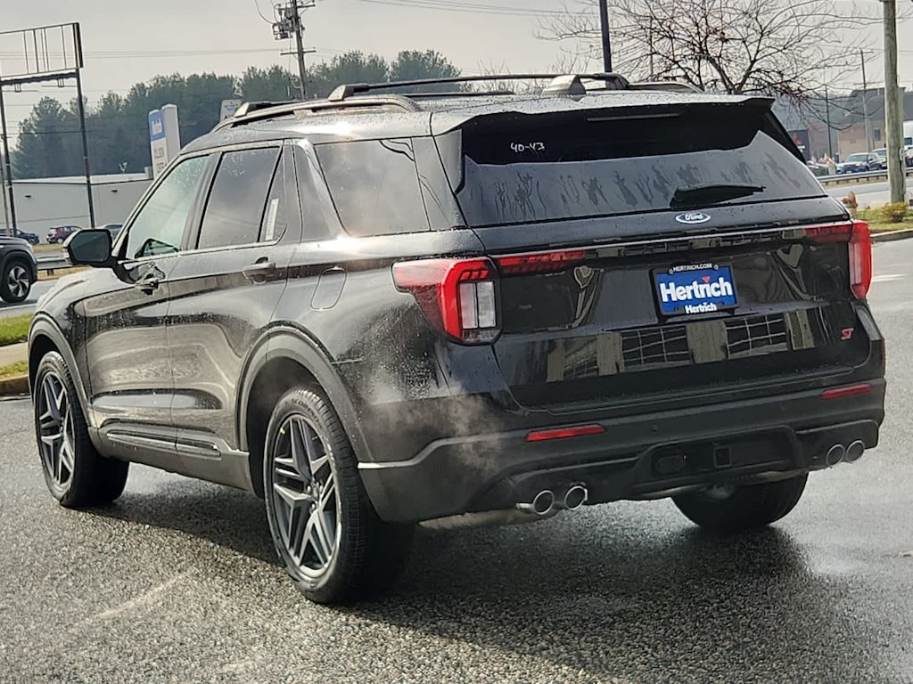 New 2026 Ford Explorer ST SUV