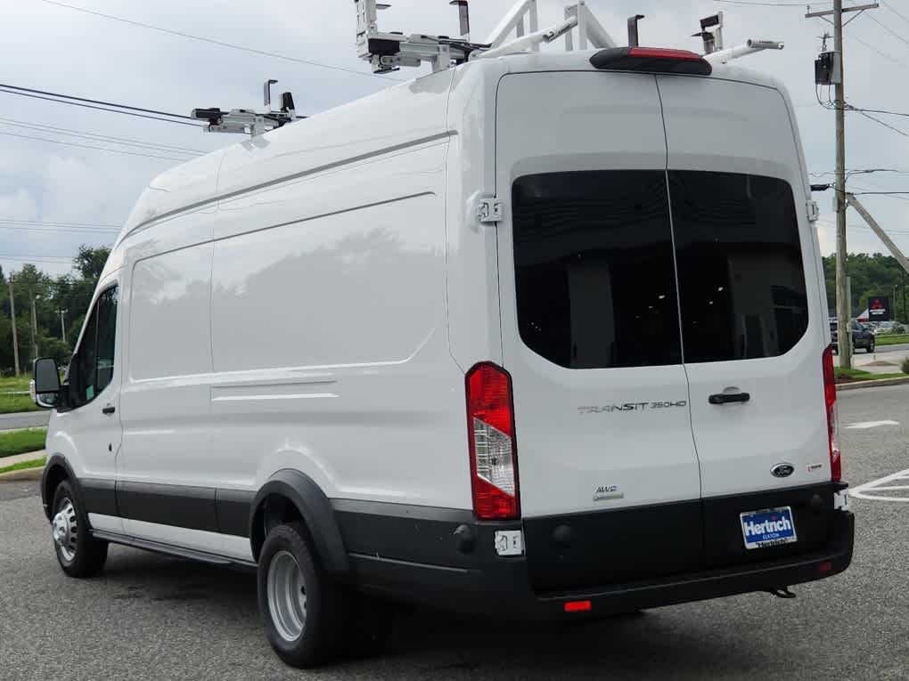 2024 Ford Transit Cargo Van photo 3