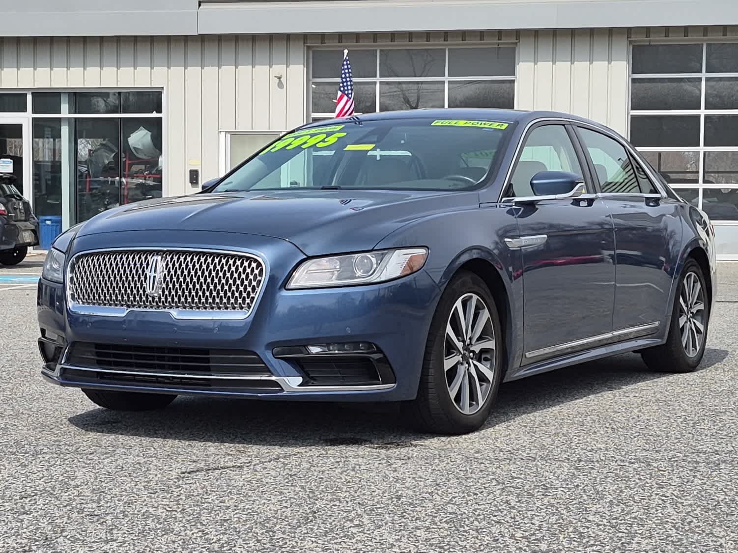 2019 Lincoln Continental Base