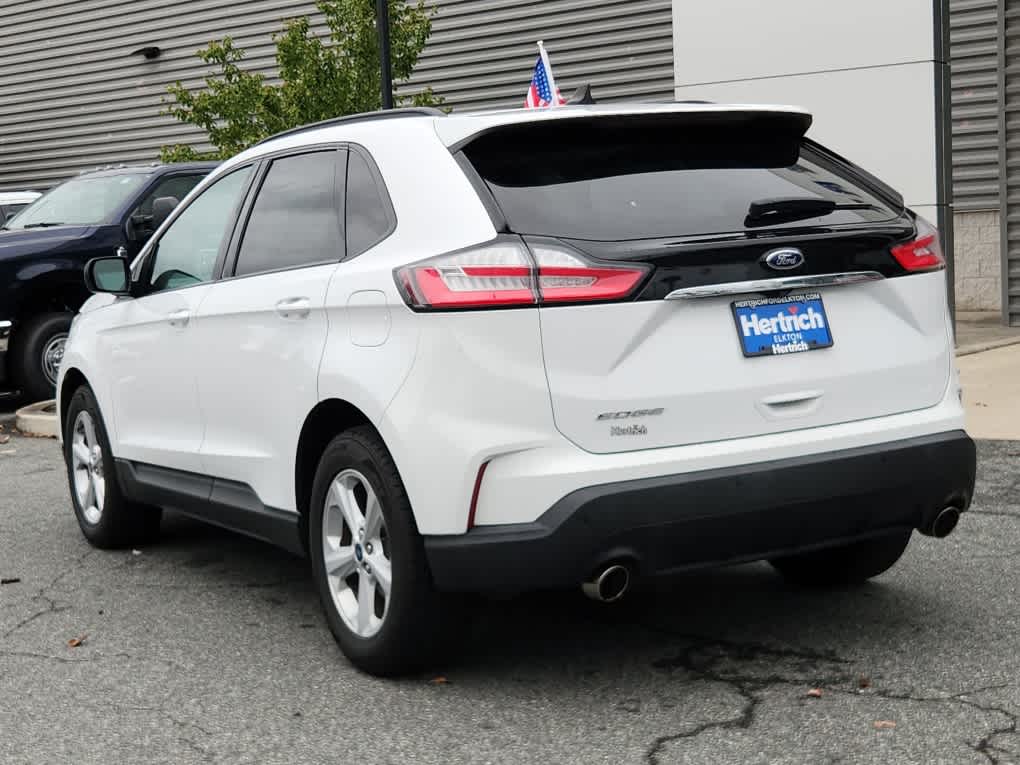 2020 Ford Edge SE photo 4