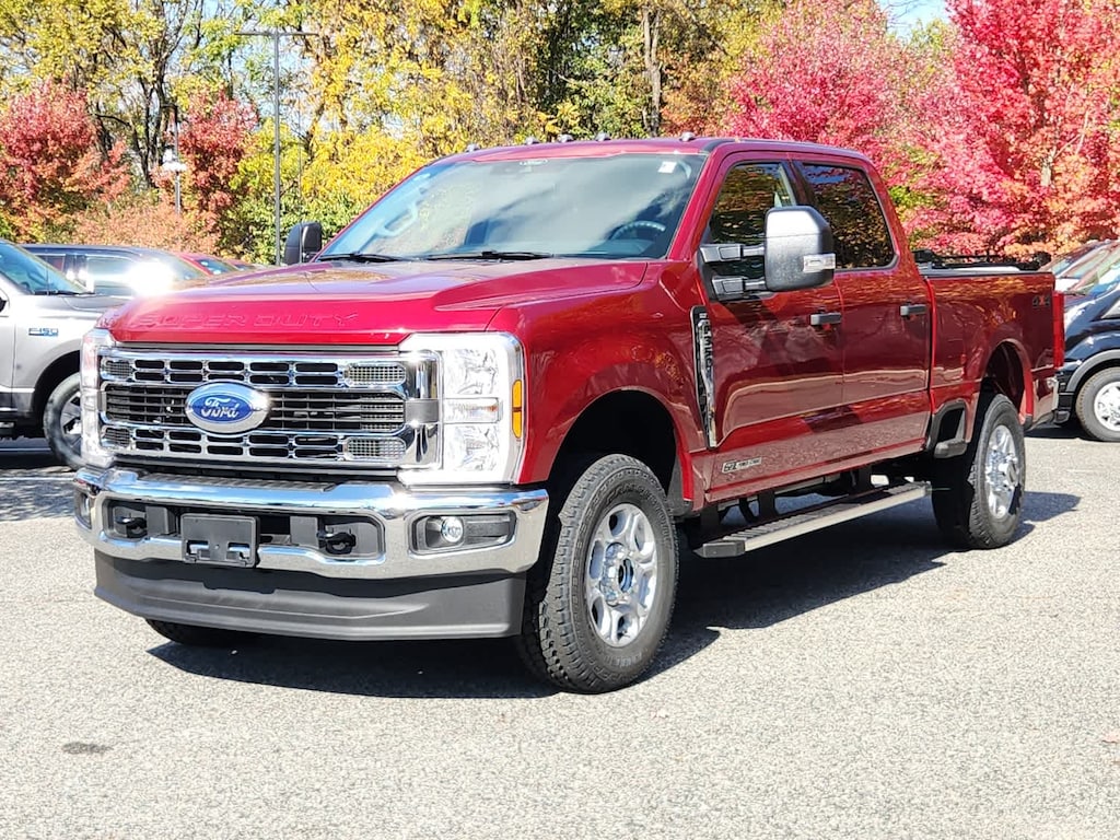 New 2026 Ford Super Duty F-350 SRW F-350 XLT Truck Crew Cab