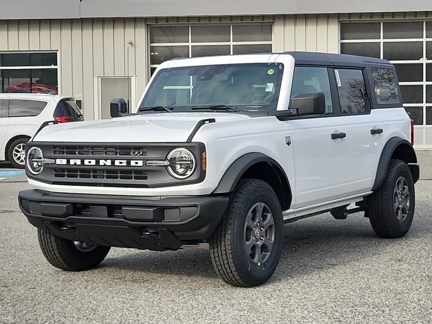 2025 Ford Bronco 4-Door Big Bend's photo