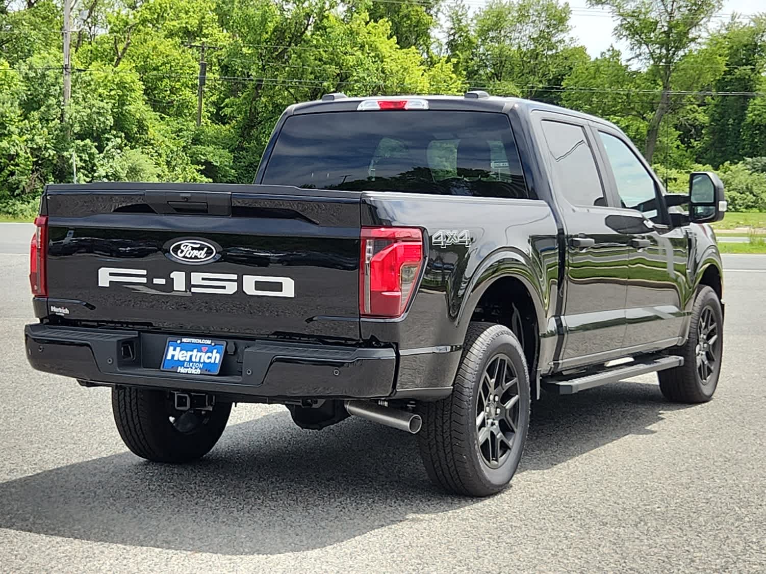2025 Ford F-150 STX photo 3