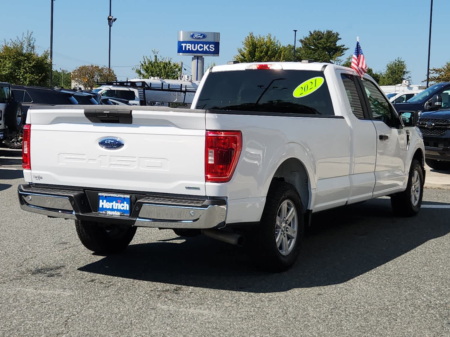 2021 Ford F-150 XLT photo 3