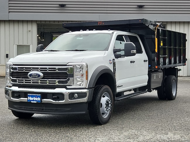 2025 Ford Super Duty F-550 DRW F-550 XL Truck Crew Cab 2025 Ford Super Duty F-550 DRW F-550 XL Truck Crew Cab