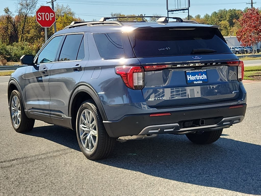 New 2026 Ford Explorer Active SUV