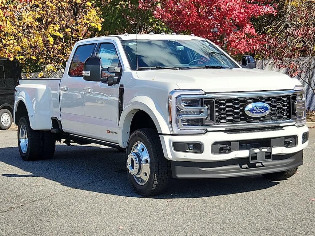 New 2026 Ford Super Duty F-450 DRW F-450 Platinum Truck Crew Cab