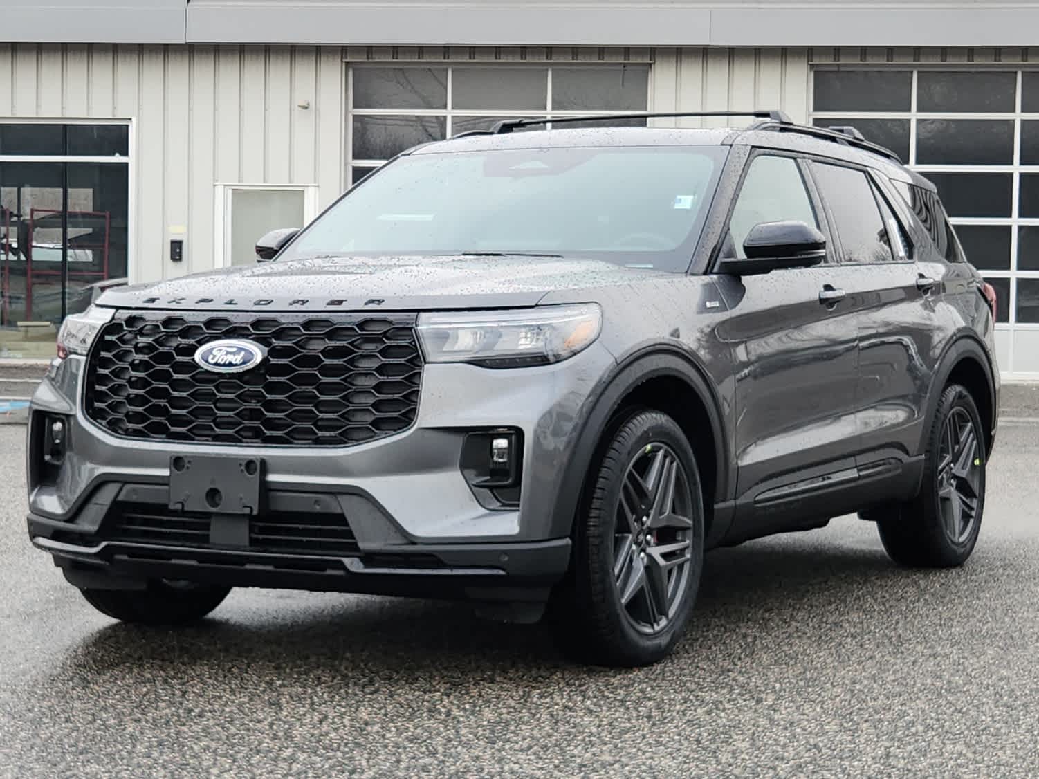 2026 Ford Explorer ST-LINE's photo