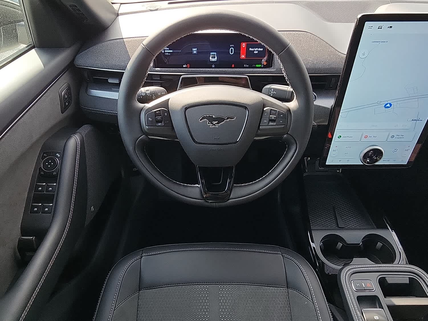 2025 Ford Mustang Mach-E GT - Photo 8