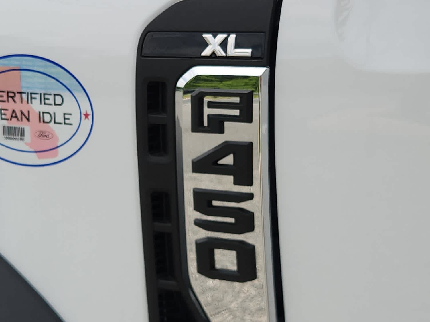 2025 Ford F-450 Super Duty Chassis Cab XL - Photo 16