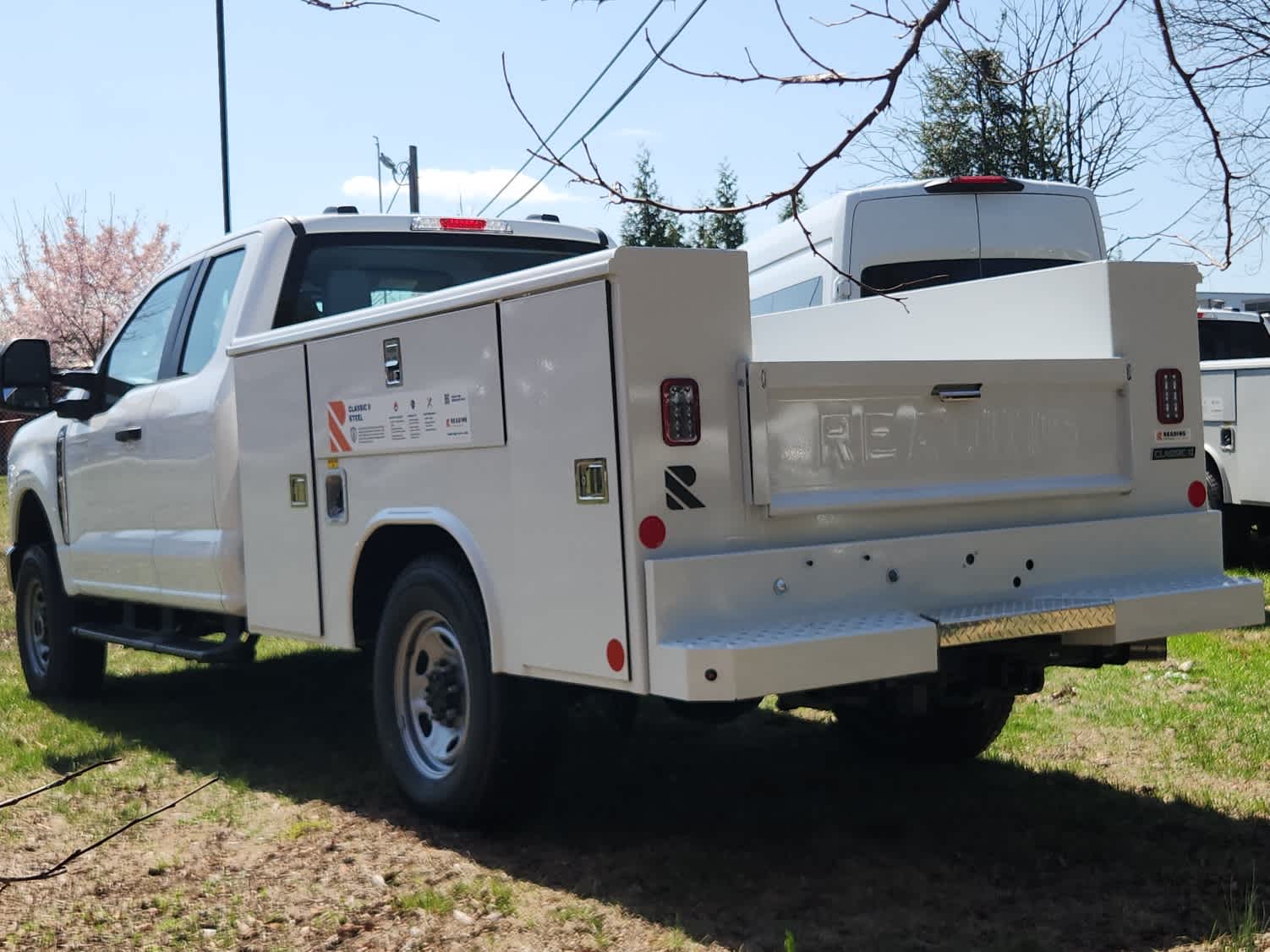2025 Ford F-250 XL photo 4