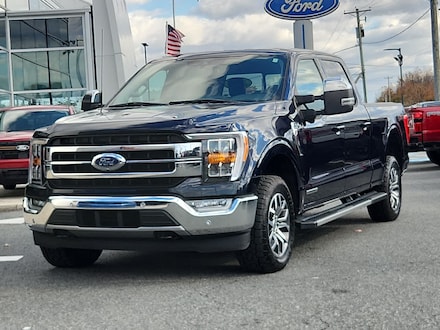 2022 Ford F-150 Lariat 4WD Supercrew 6.5 Box Truck SuperCrew Cab