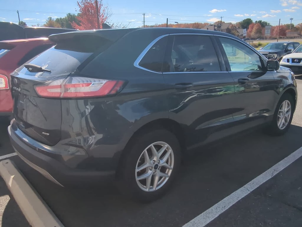 Used 2022 Ford Edge SEL SUV