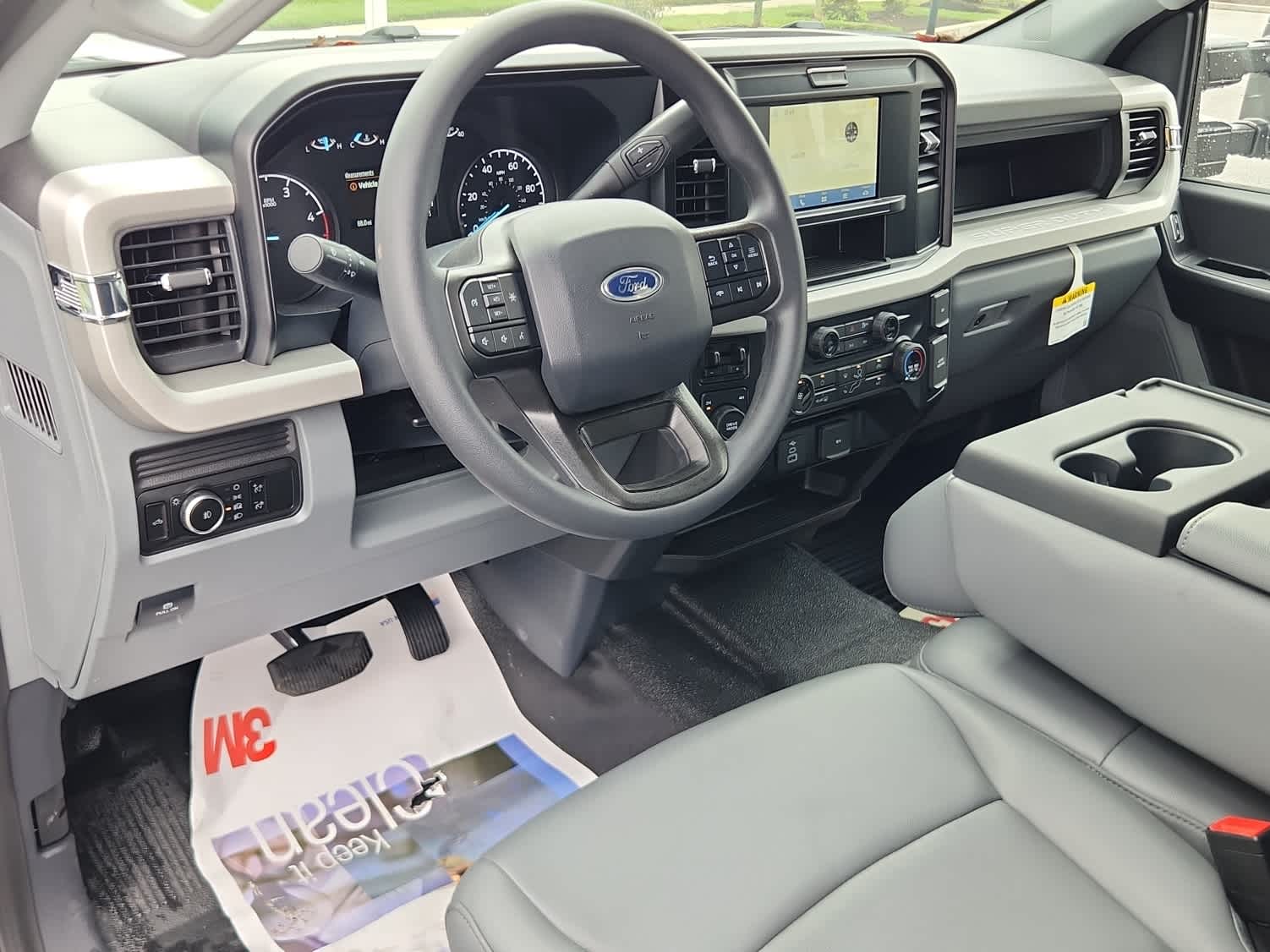 2025 Ford F-550 Super Duty Chassis Cab XL - Photo 11