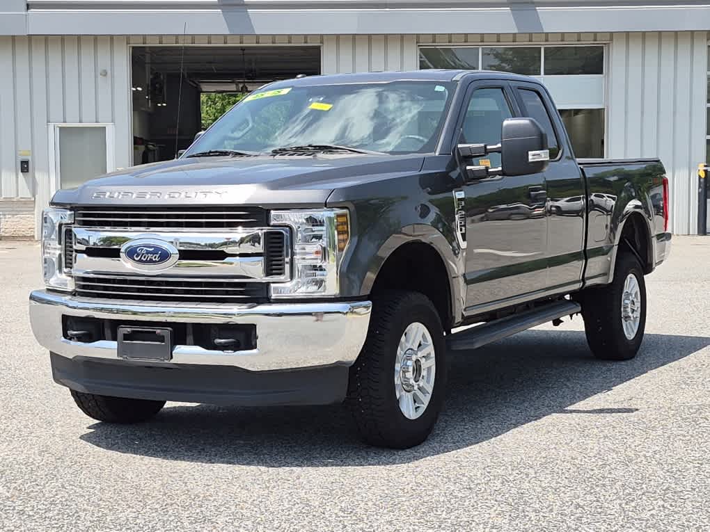 Gray (Magnetic Metallic) 2018 Ford F-250 Super Duty Pickup Truck Four-Wheel Drive Automatic