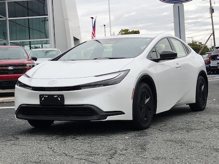 2024 Toyota Prius LE Hatchback