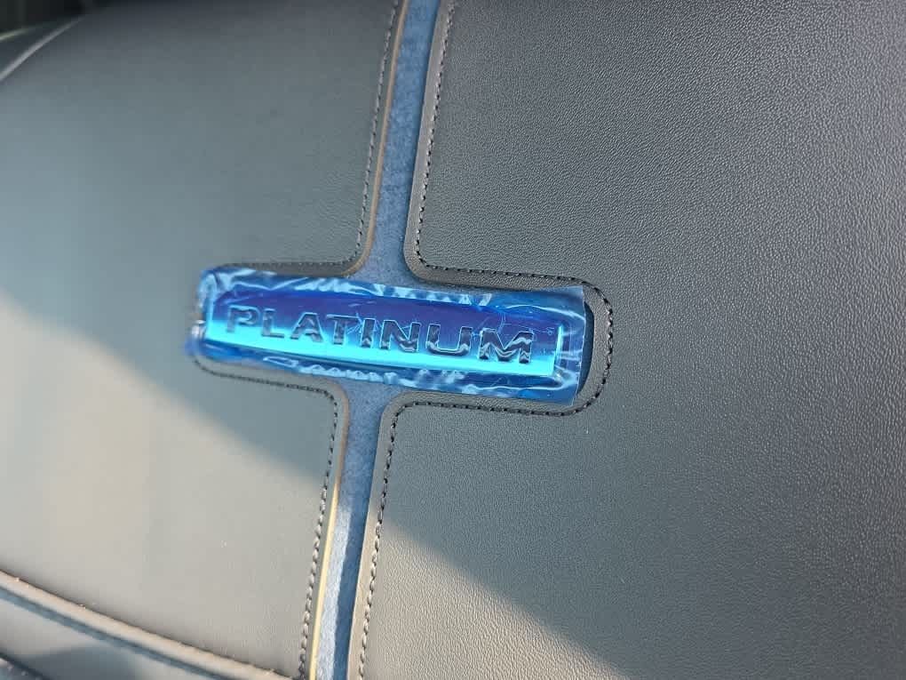 2026 Ford F-250 Super Duty Platinum - Photo 18