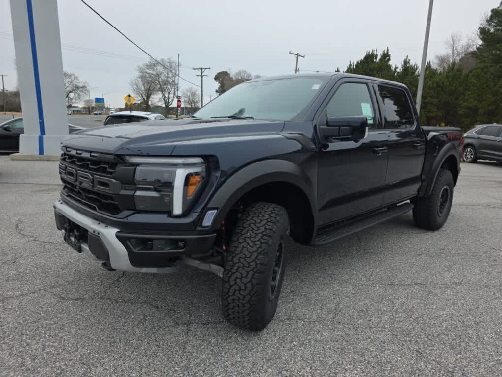 New 2025 Ford F-150 Raptor 4WD Supercrew 5.5 Box 4WD SuperCrew 5.5 Box