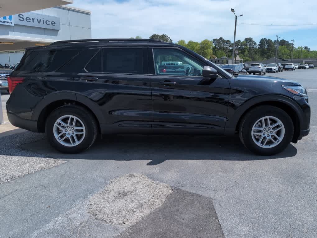 2026 Ford Explorer Active - Photo 9