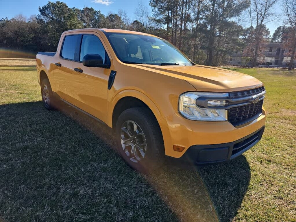 Used 2023 Ford Maverick XLT FWD Supercrew Truck SuperCrew