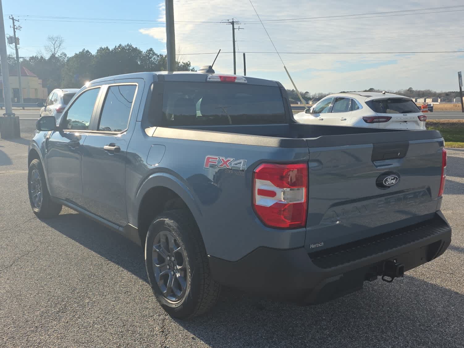 2026 Ford Maverick XLT - Photo 6