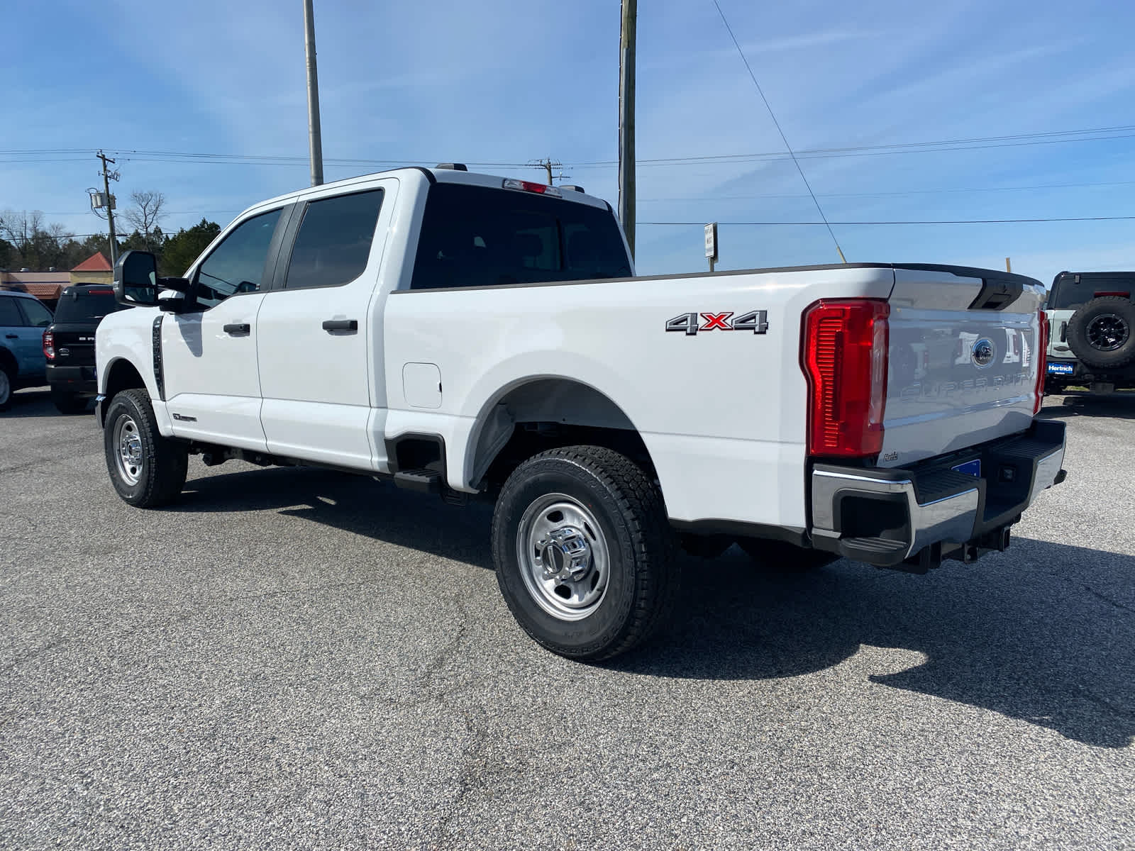 2025 Ford F-350 XL photo 3