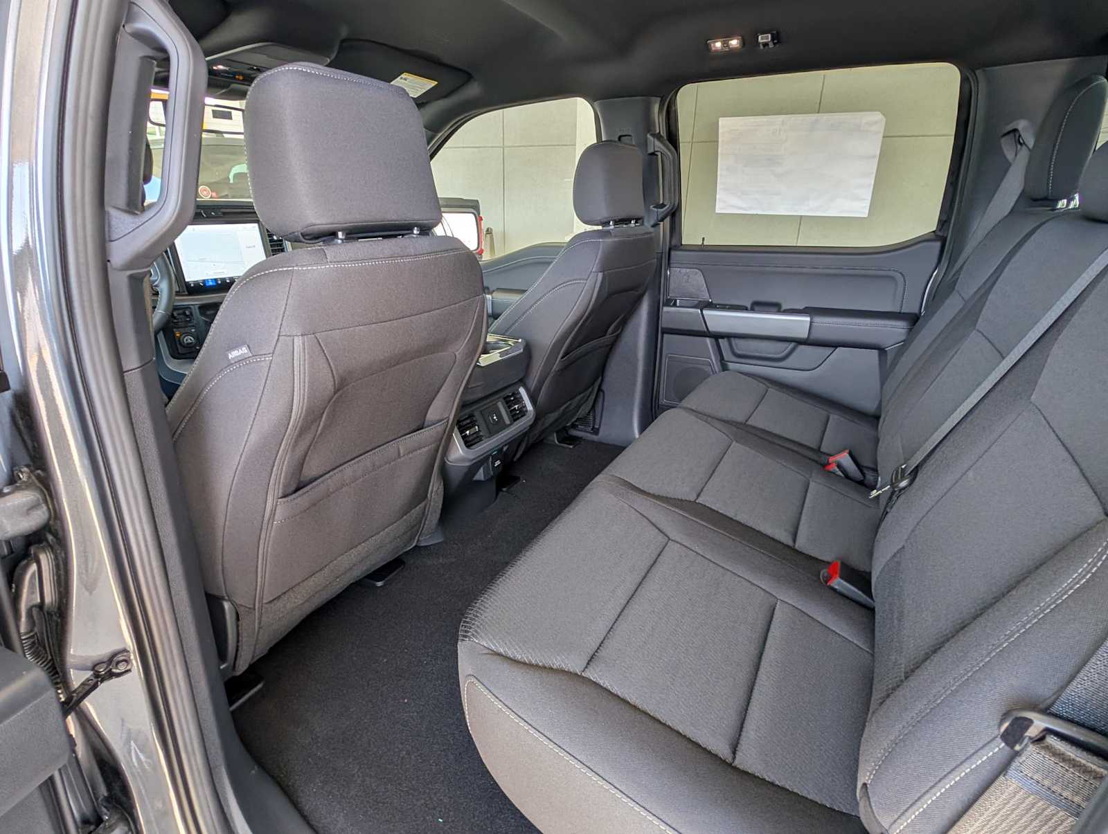 2026 Ford F-150 XLT - Photo 17