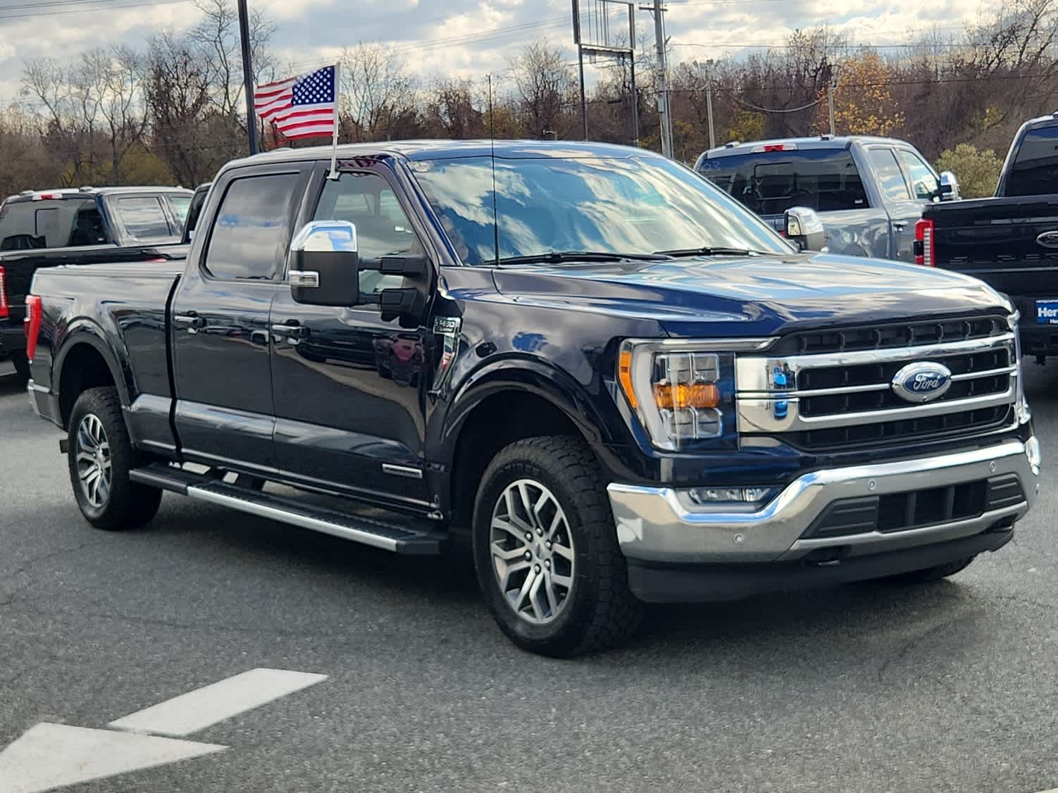 2022 Ford F-150 Lariat SuperCrew LB 4WD
