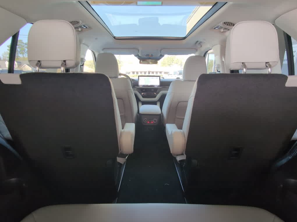 2026 Ford Explorer Platinum - Photo 23