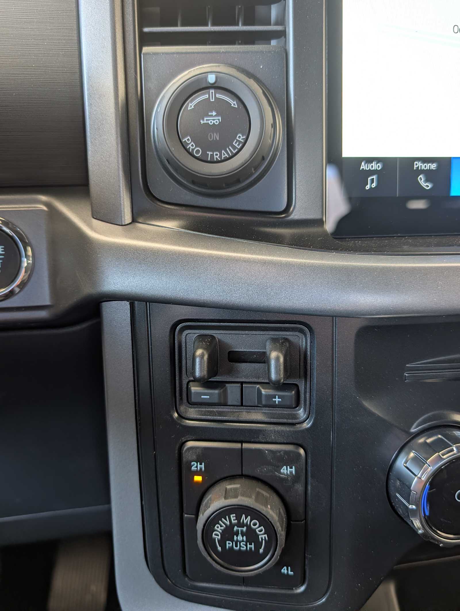 2026 Ford F-150 XLT - Photo 29