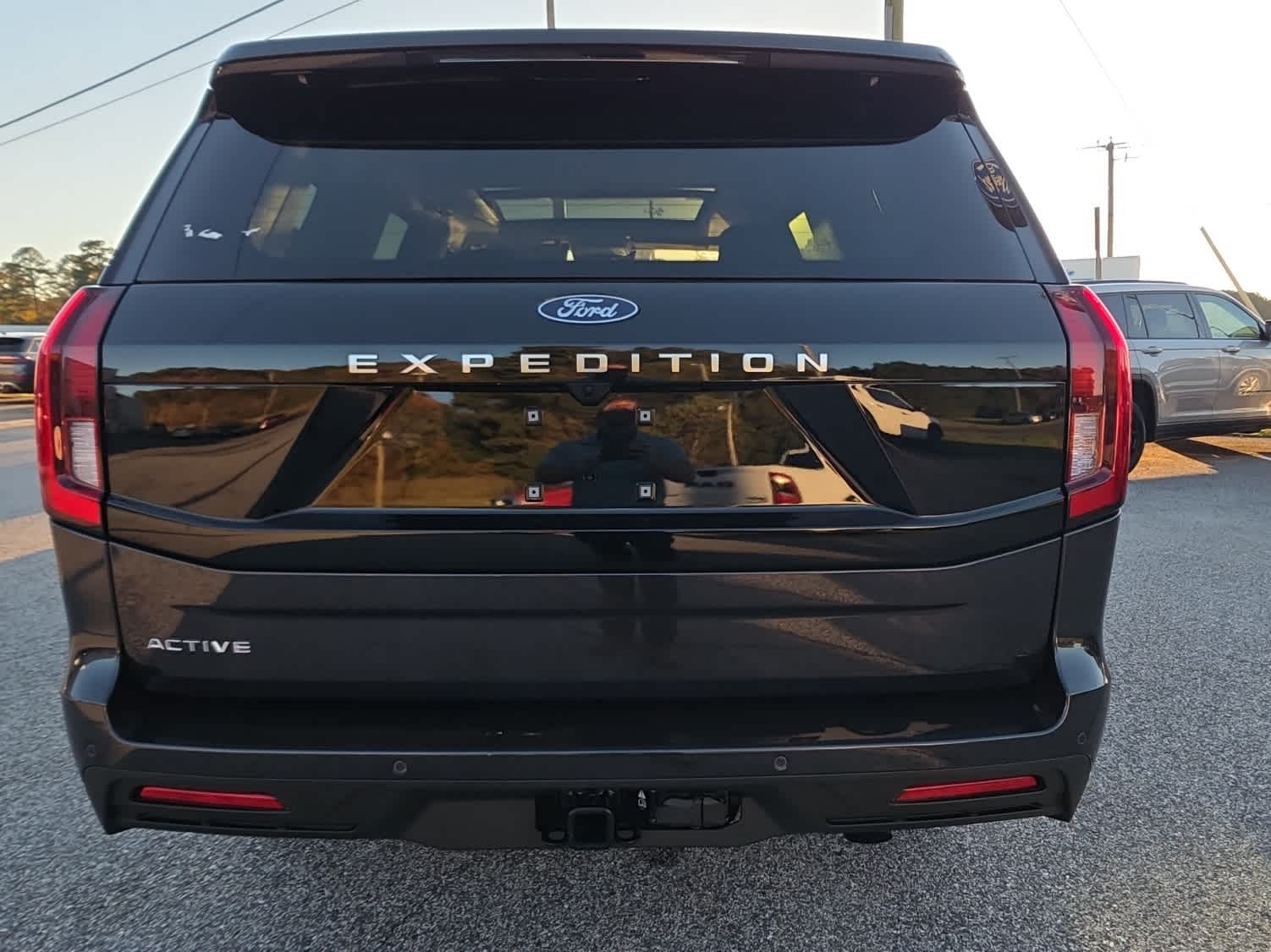 2025 Ford Expedition photo 4