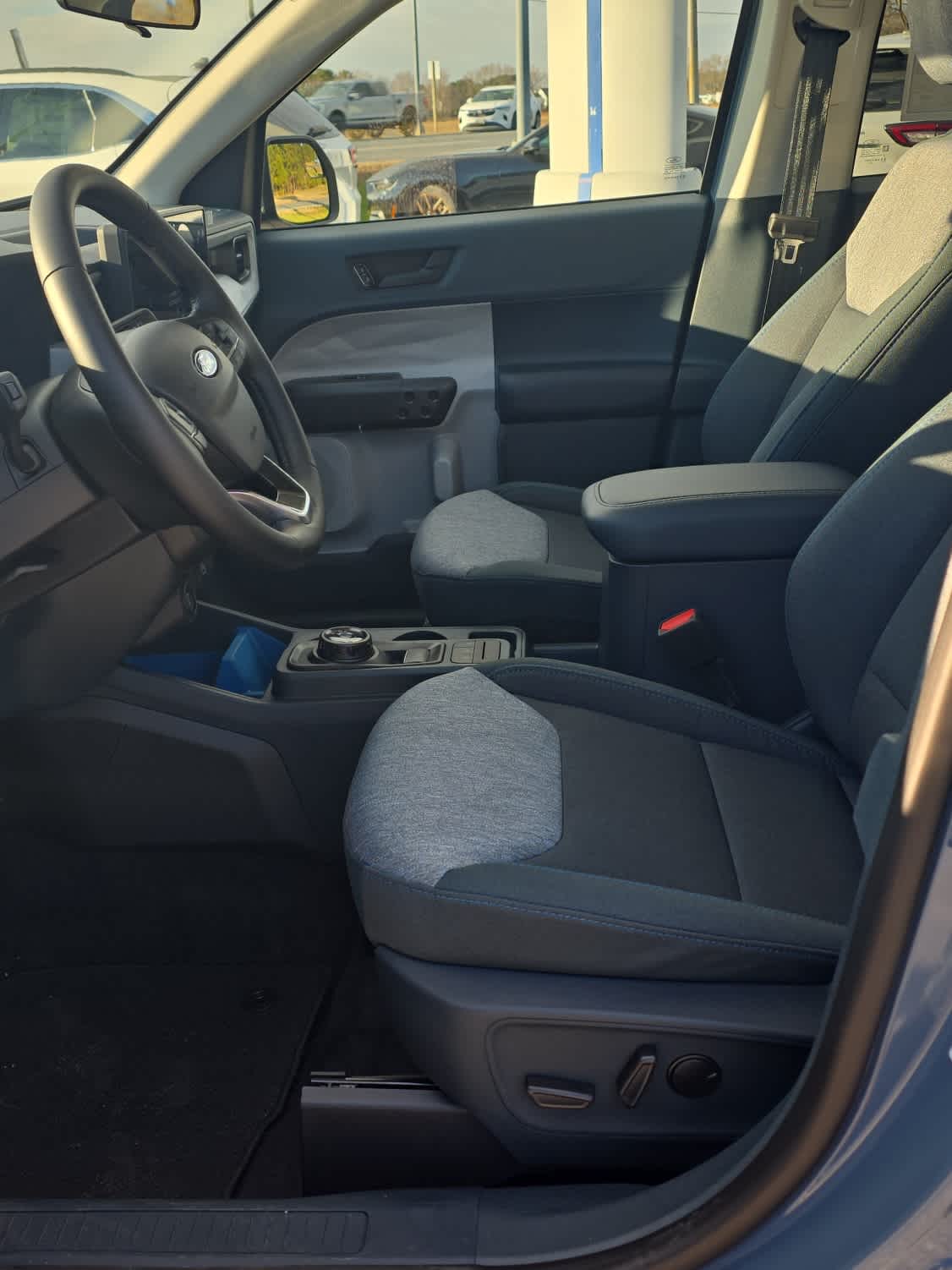 2026 Ford Maverick XLT - Photo 13