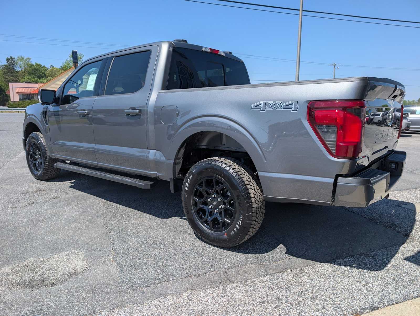 2026 Ford F-150 XLT - Photo 10