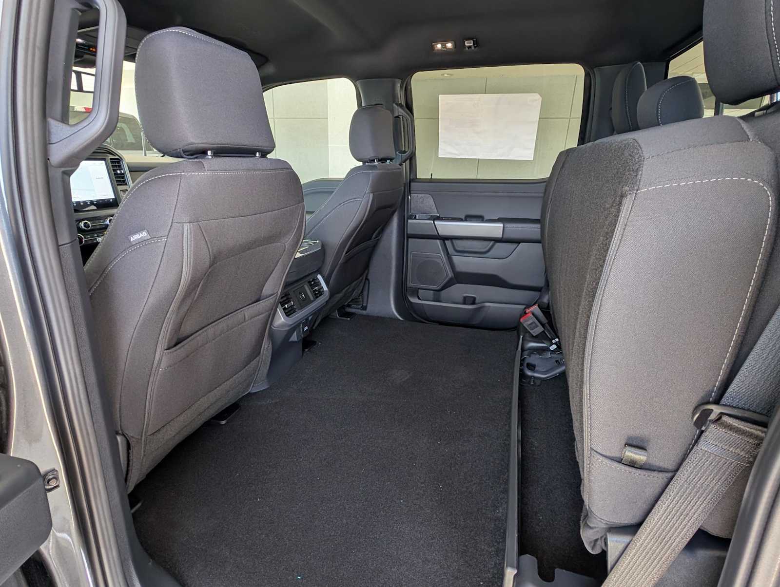 2026 Ford F-150 XLT - Photo 18