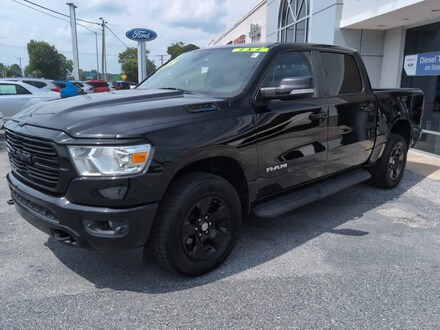 2021 Ram 1500 Big Horn 4x4 Crew Cab 57 Box Truck Crew Cab