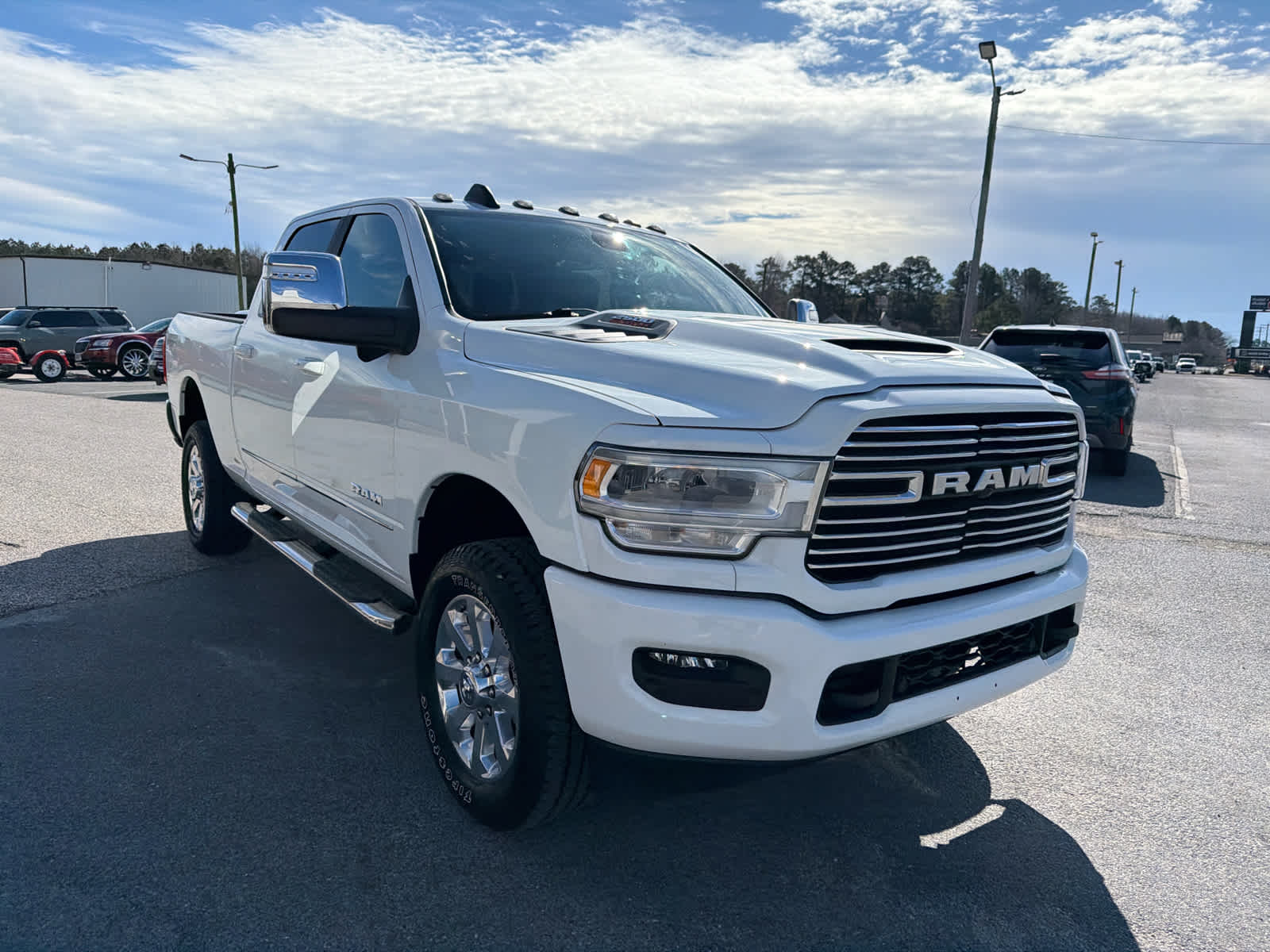2024 RAM 2500 Laramie Crew Cab 4WD