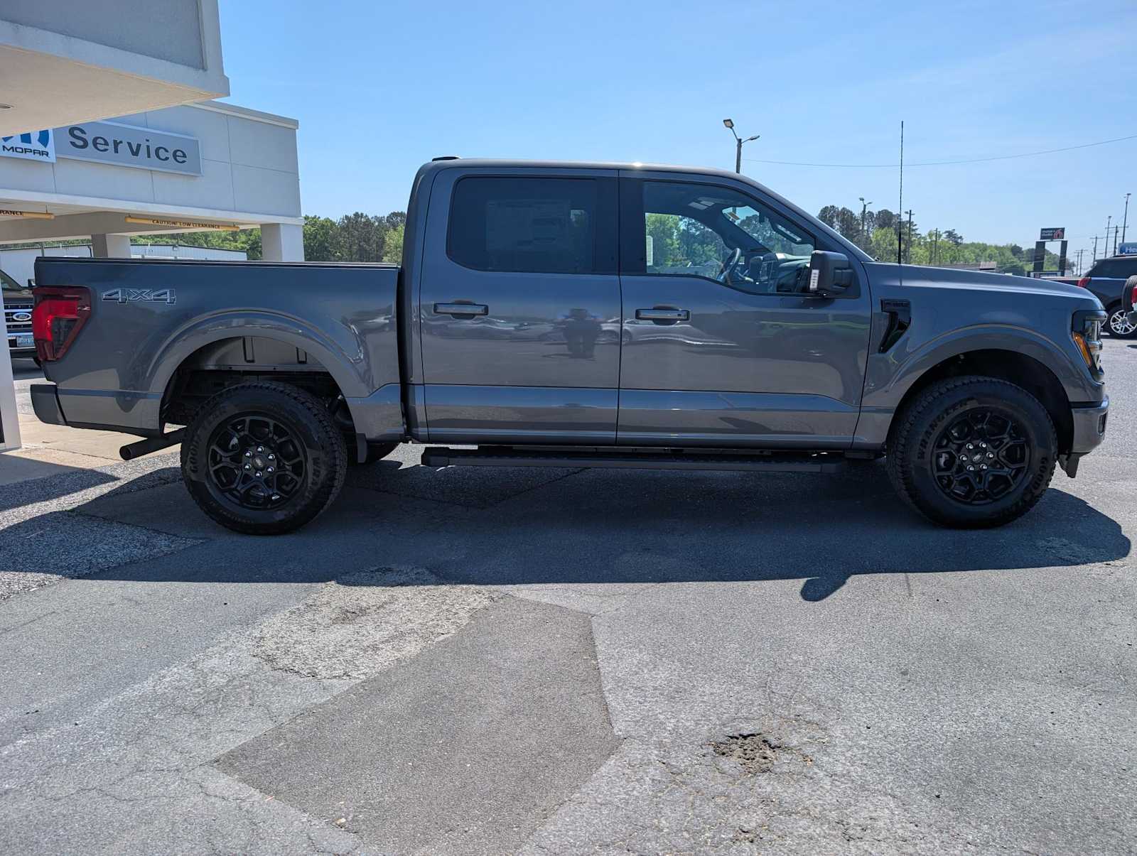 2026 Ford F-150 XLT - Photo 8