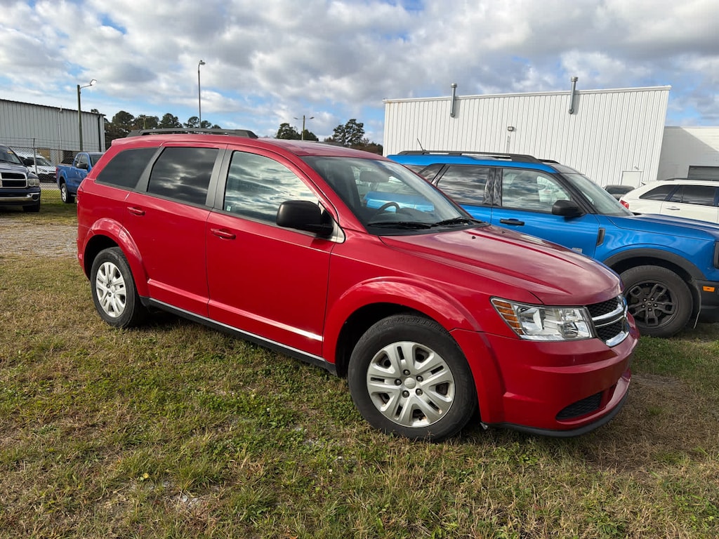 Used 2018 Dodge Journey SE SUV