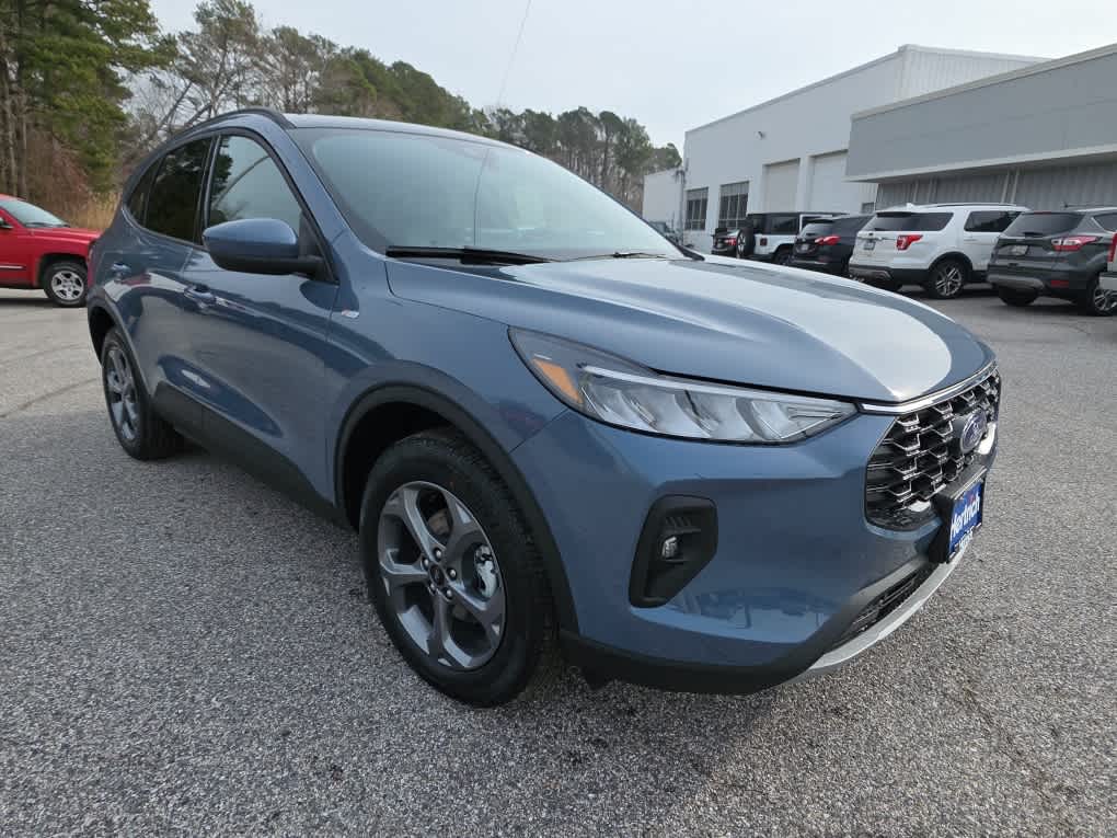 2026 Ford Escape ST-Line Select's photo