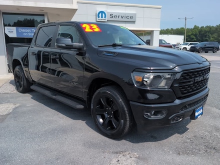 2023 Ram 1500 Big Horn 4x4 Crew Cab 57 Box Truck Crew Cab