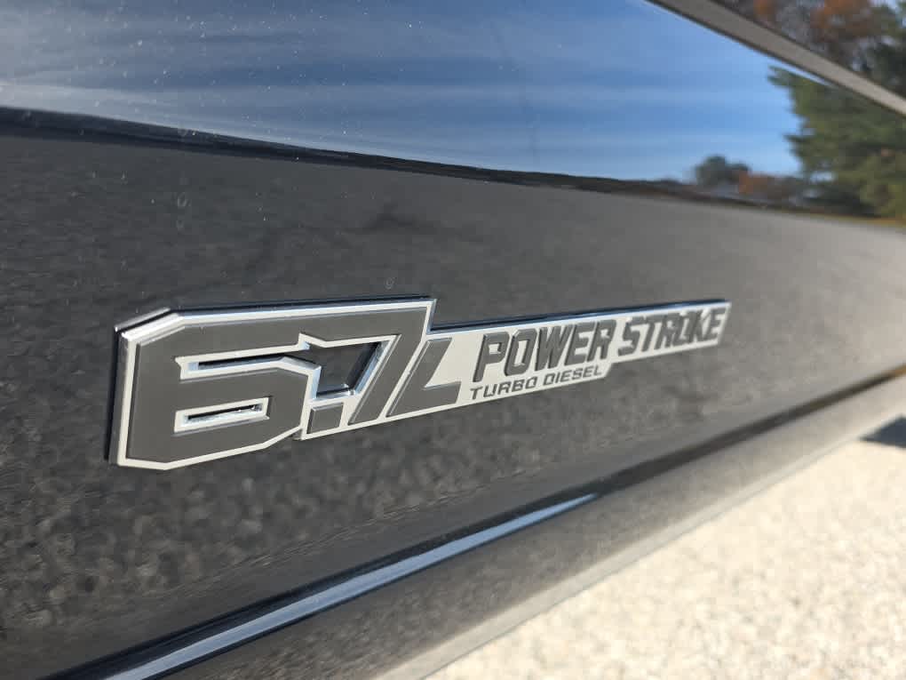 2026 Ford F-250 Super Duty Platinum - Photo 11