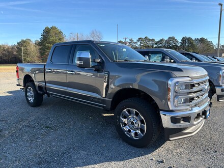 2025 Ford F-350 F-350 Lariat TRUCK